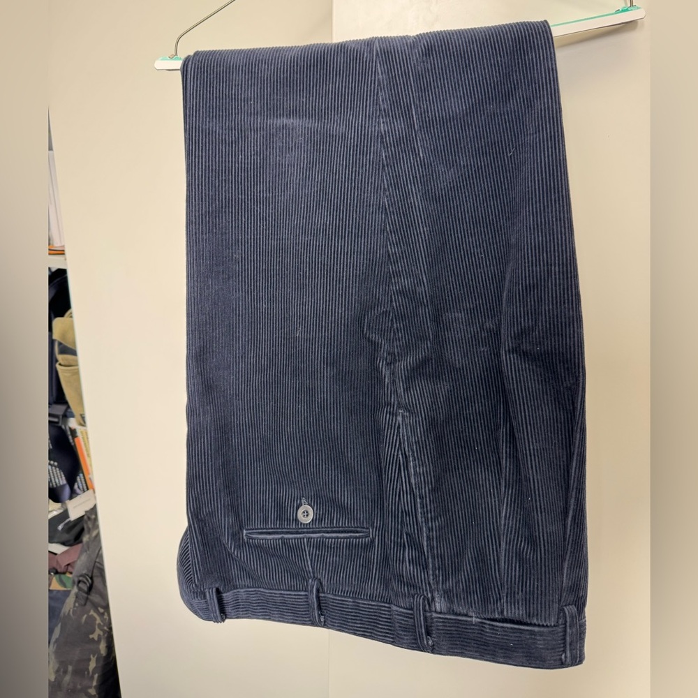 Size 38 navy blue Brioni corduroy trousers